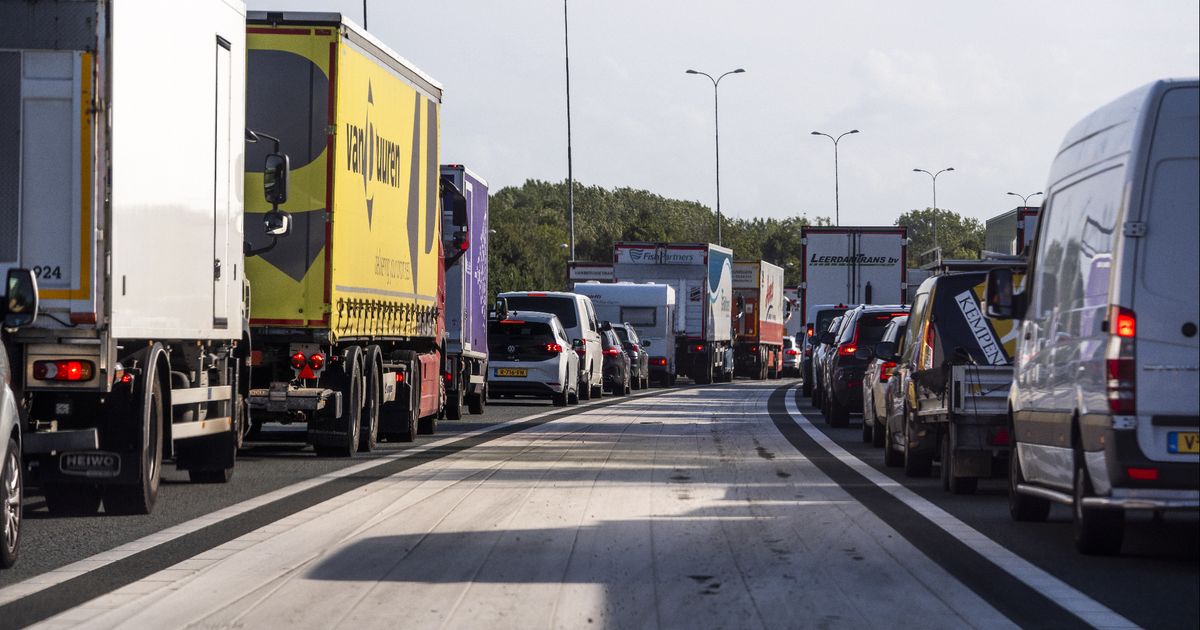 Problemen op A2 nog niet voorbij, Rijkswaterstaat kan kapotte weg niet direct repareren