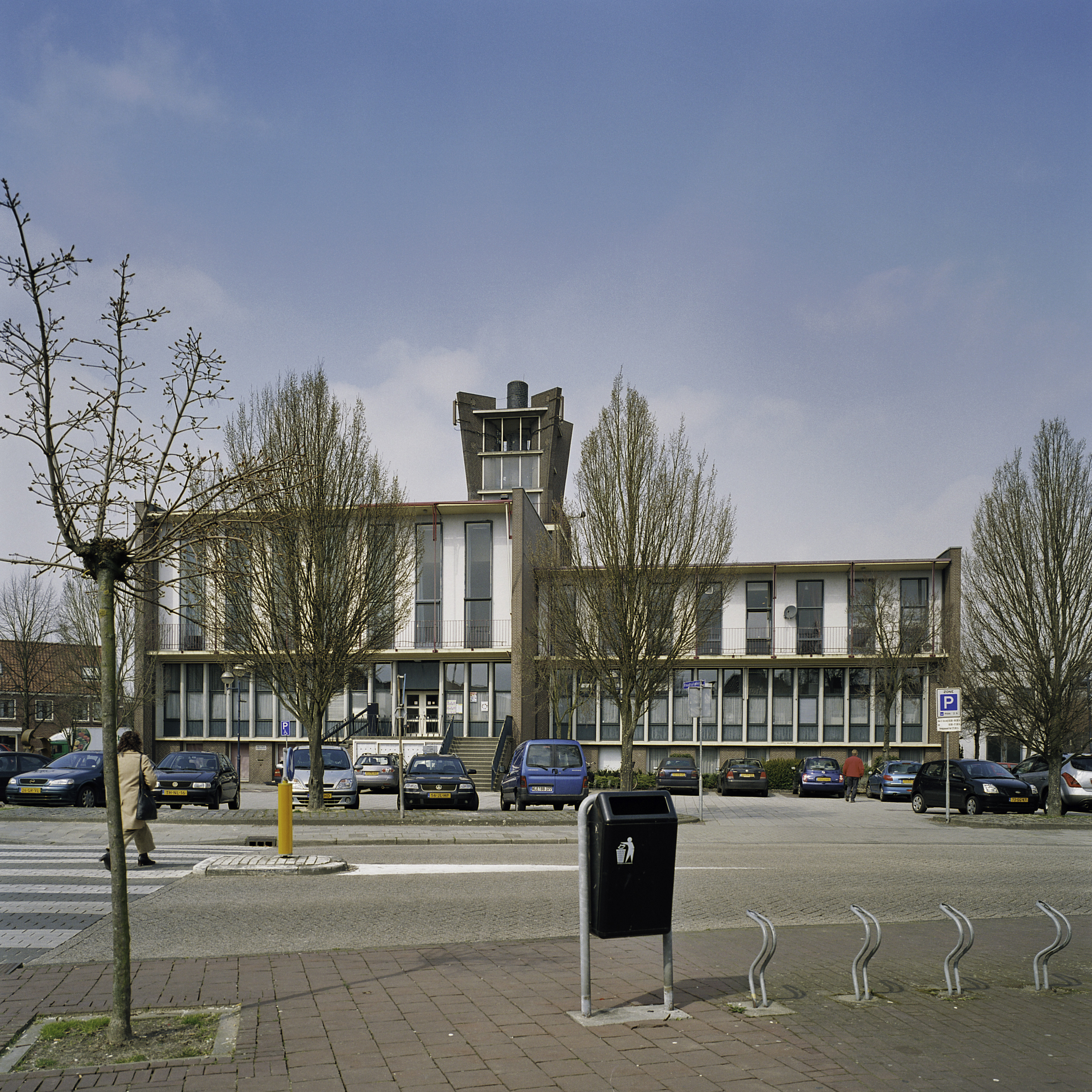 Boxmeer is a town and former municipality in upper southeastern Netherlands. Boxmeer as a municipality incorporated the former municipality of Beugen en Rijkevoort and that of Vierlingsbeek.