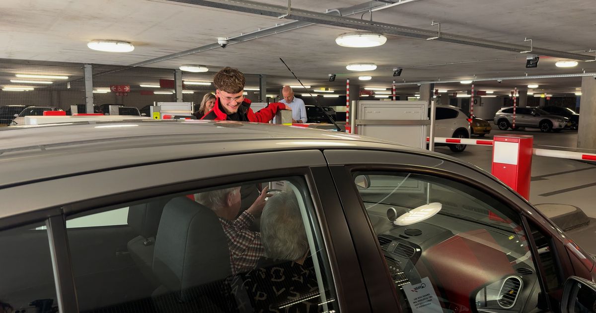 Patiënten en buurtbewoners 'superblij' met heropening ingestorte parkeergarage: 'Scheelt veel gedoe'